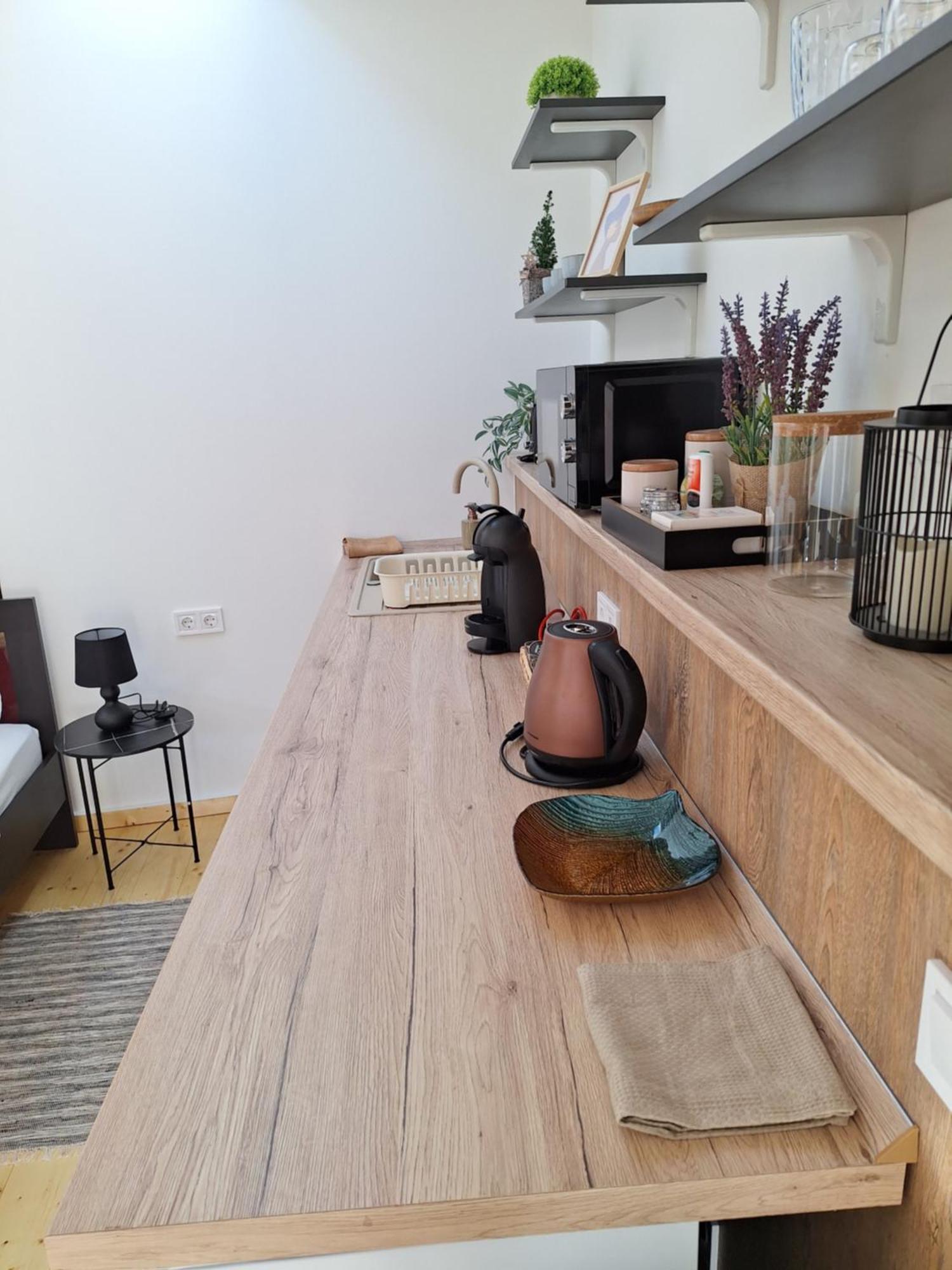 Varfal Apartman II Eger Rum bild